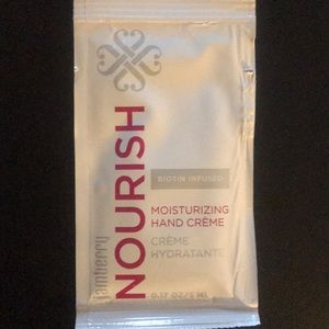 Nourish sample packets moisturizing hand cream